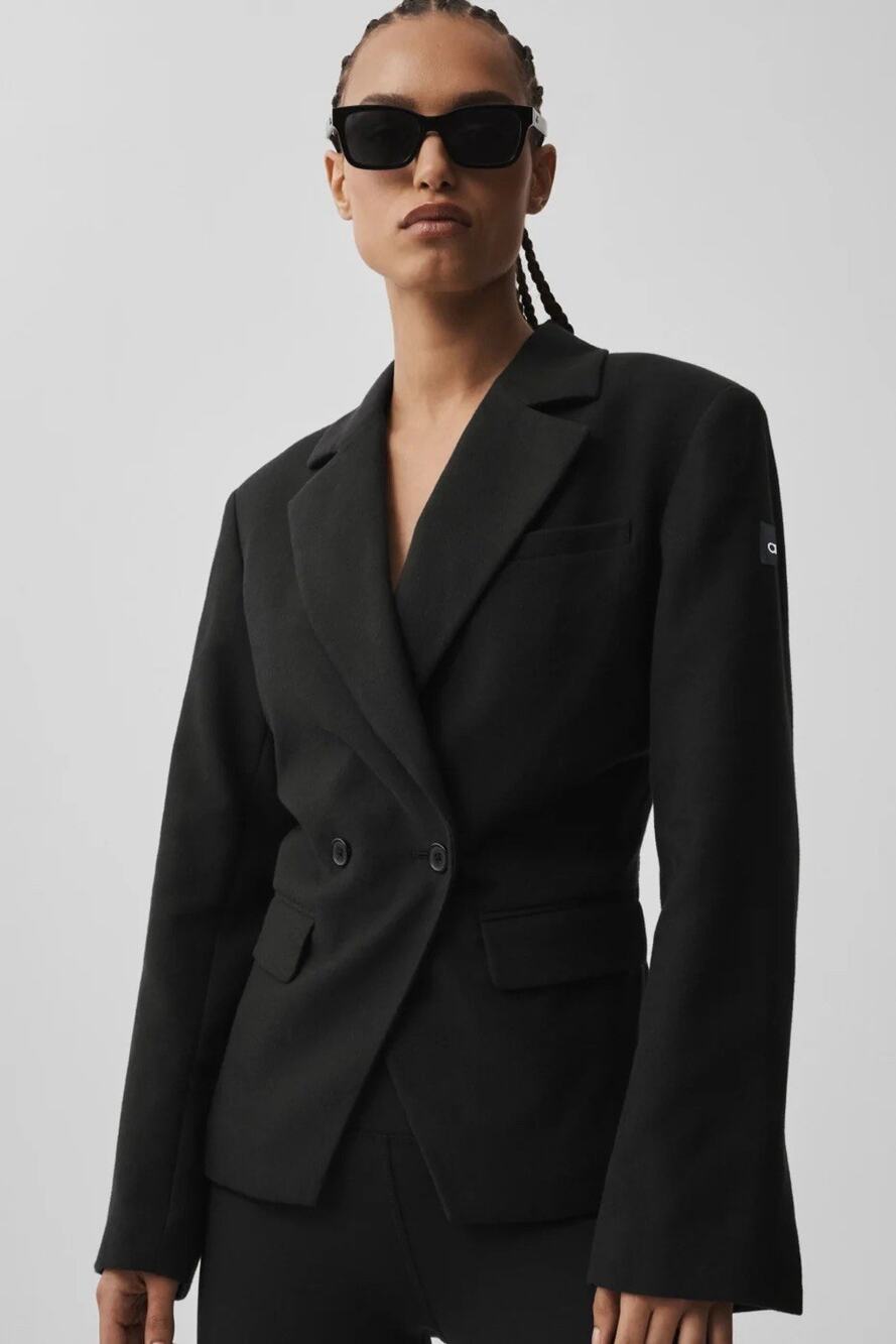 NWT Alo Yoga Cinch Blazer Women’s Size Medium M (8-10) Soft Cotton Blend